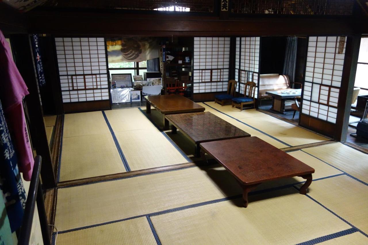 Oshi-Kikuya Mt-Fuji Historic Inn Fujiyoshida Bagian luar foto